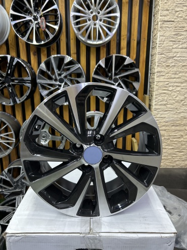 LKN Lkn87 6.5x16/4x100 D54.1 ET45 4 диска черный, серебристый