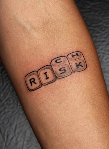 Временное тату “Rich-Risk” Beast