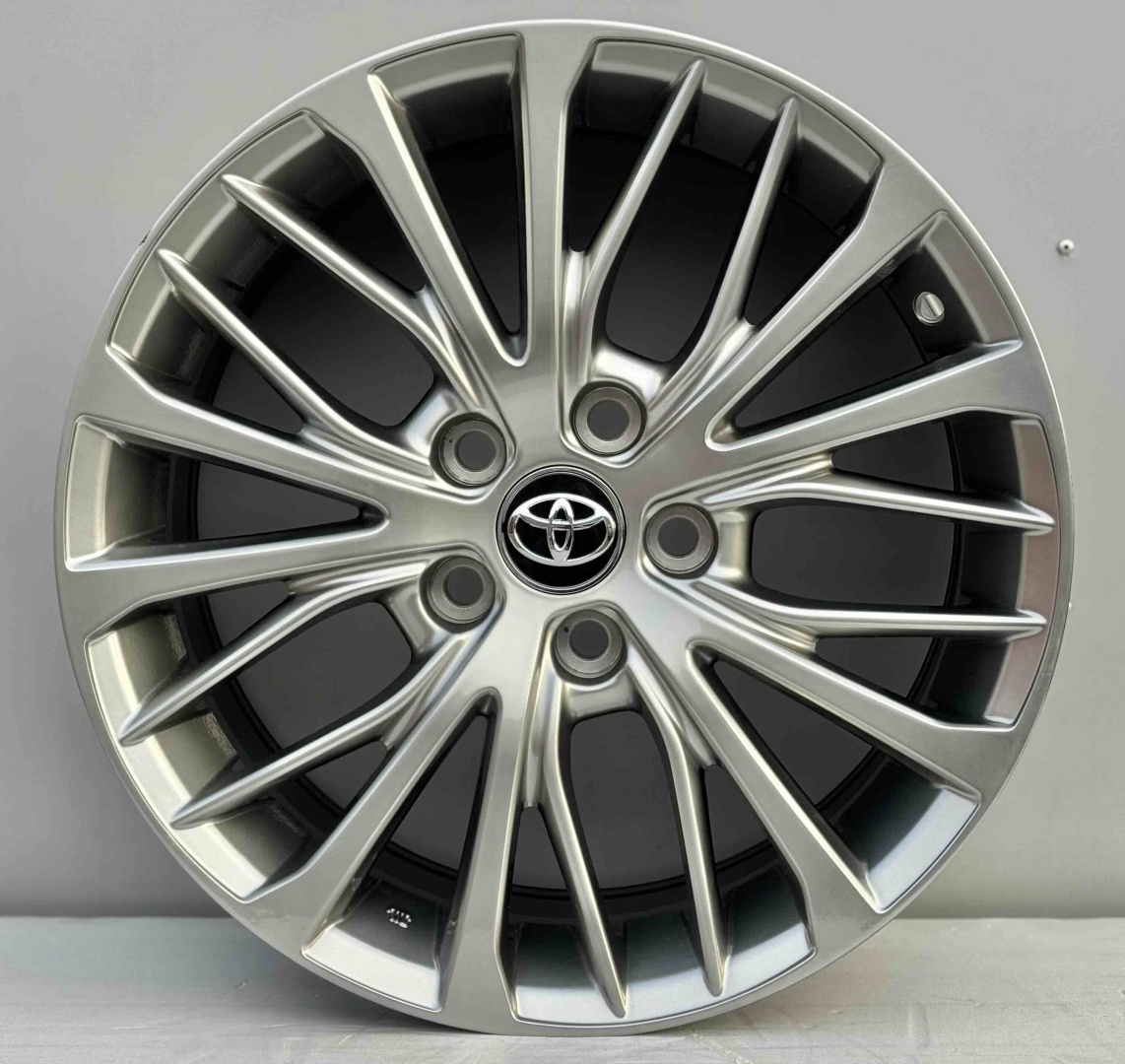 RNO 531 7.5x17/5x114.3 D60.1 ET40 4 диска графит