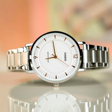 Кварцевые CASIO LTP-VT04D-7ADF нержавеющая сталь