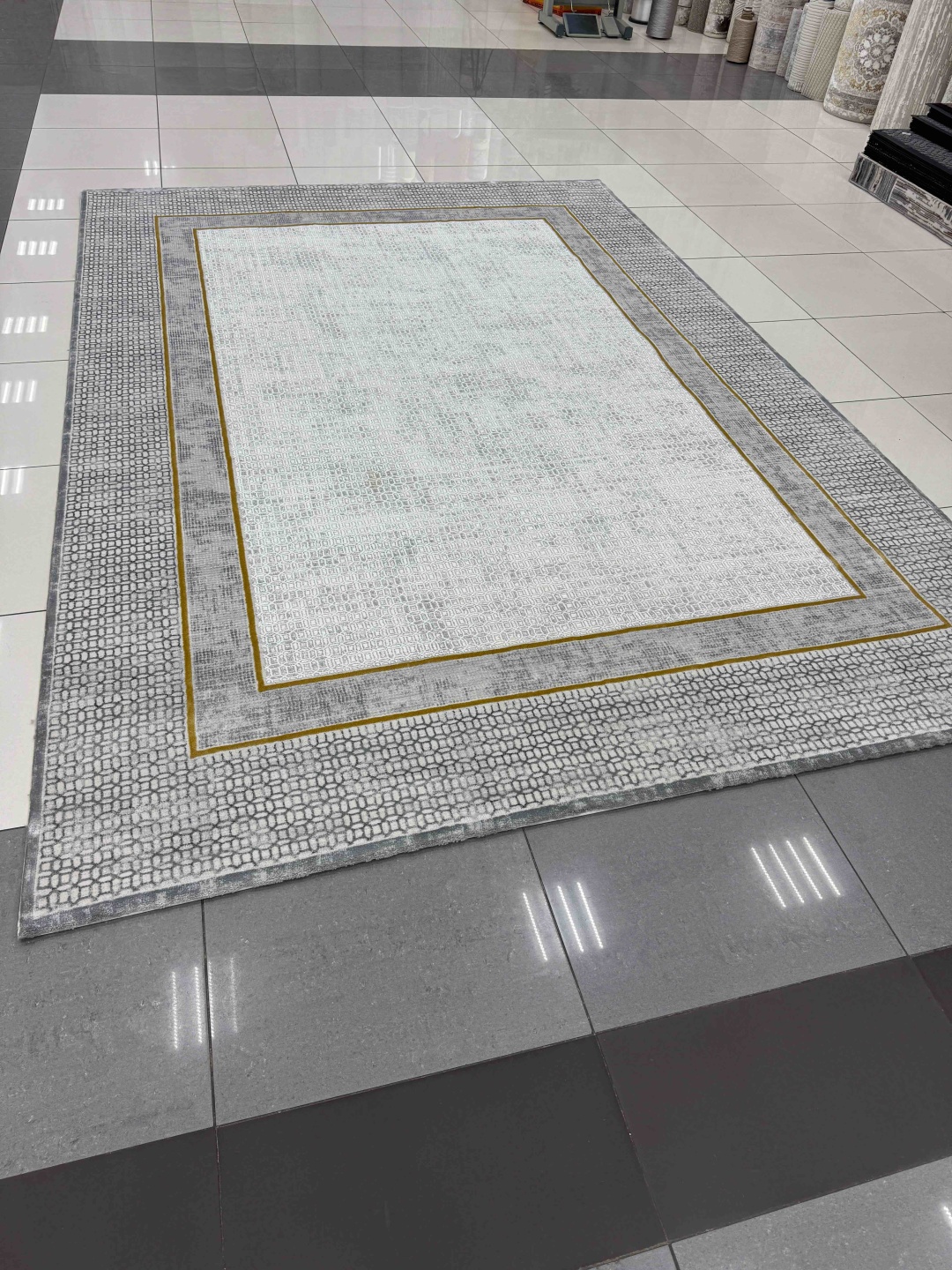 Ковер Basaran 250x350 см, короткий ворс, Турция
