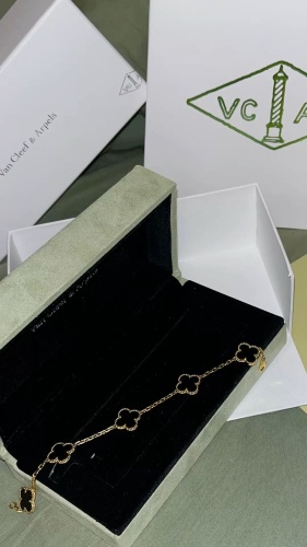 Россювелирторг Van-cleef браслет длина 19 см, вес 12 г серебро, плетение якорное