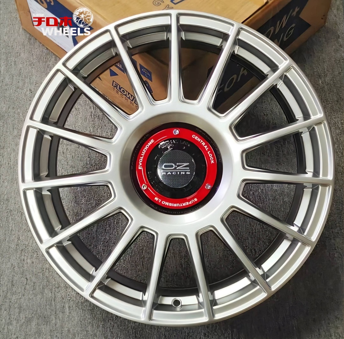 OZ Racing OZ.RUNNING 7.5x17/5x100/112 D73.1 ET35 4 диска серебристый