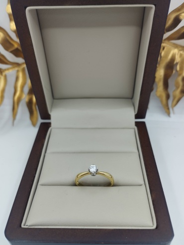 Кольцо Dinara Gold NR 2631 размер 16.5 вес 1.43 г золото, бриллиант