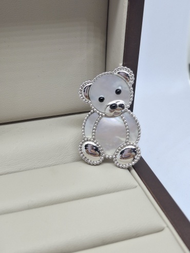 Брошь Serebro Aiym jewelry вес 11 г серебро, перламутр