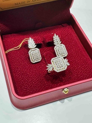 YEREVAN DIAMOND 352255 вес 7.24 г золото, бриллиант