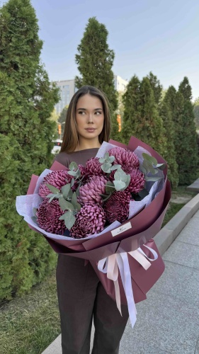 Kazarin flowers букет в оформлении Букет из хризантем бигуди хризантема 9 шт 50 см