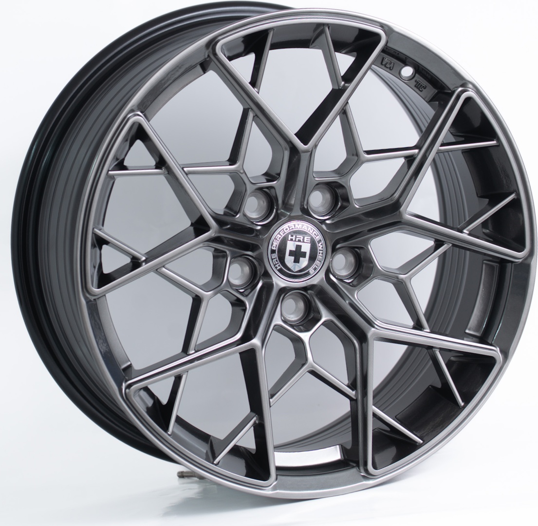 Kipardo XF019 7.5x17/5x114.3 D73.1 ET35 4 диска серебристый