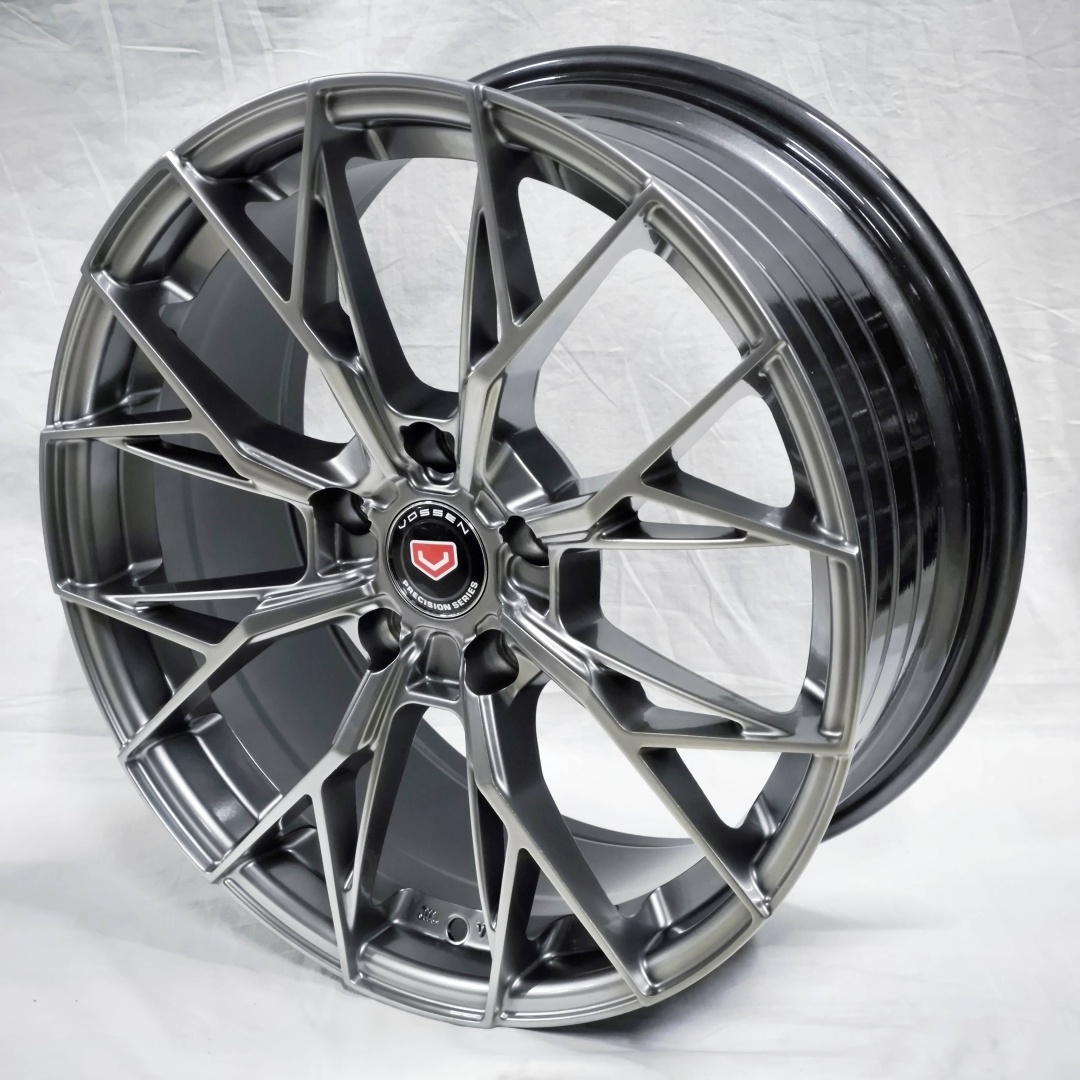Wheels 348 7.5x17/5x114.3 D67.1 ET38 4 диска графит