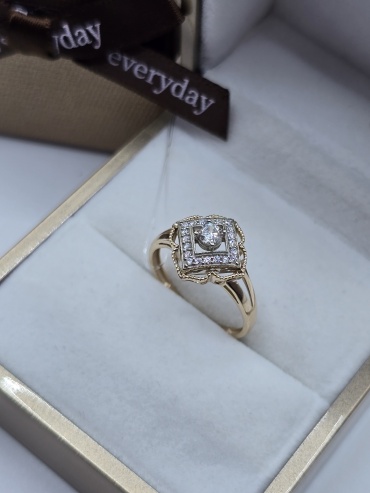 Diamond Exclusive GGG777 размер 18 вес 2.29 г золото, фианит