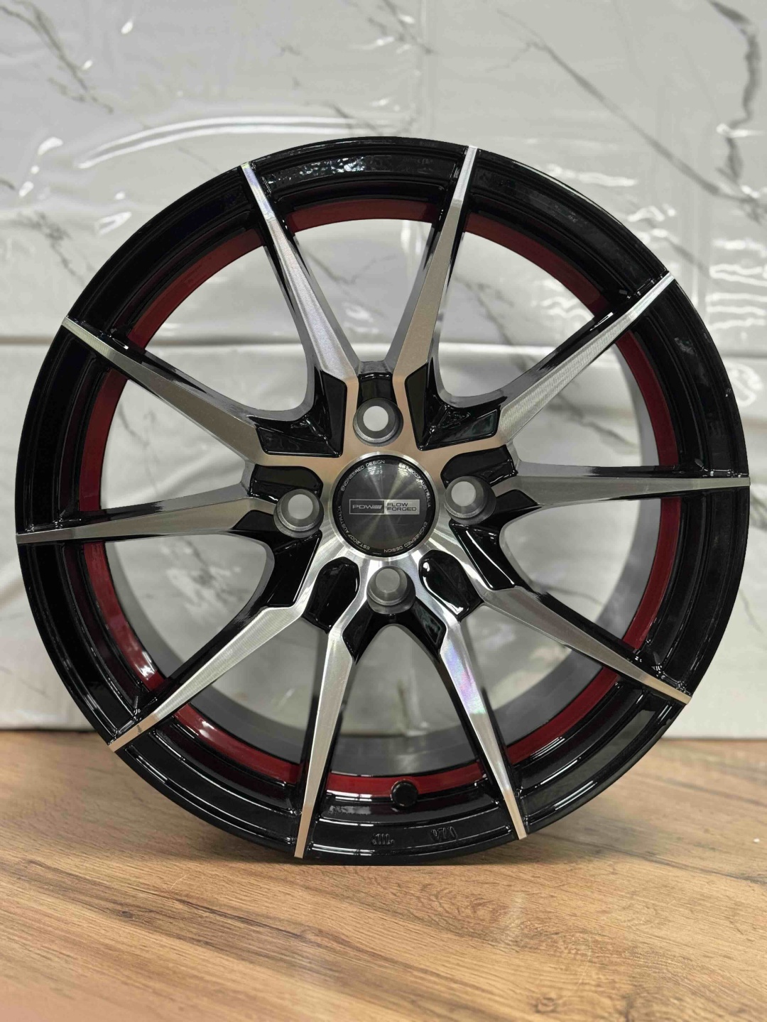Top Grade 50105 7x15/4x100 D67.1 ET30 4 диска черный, красный