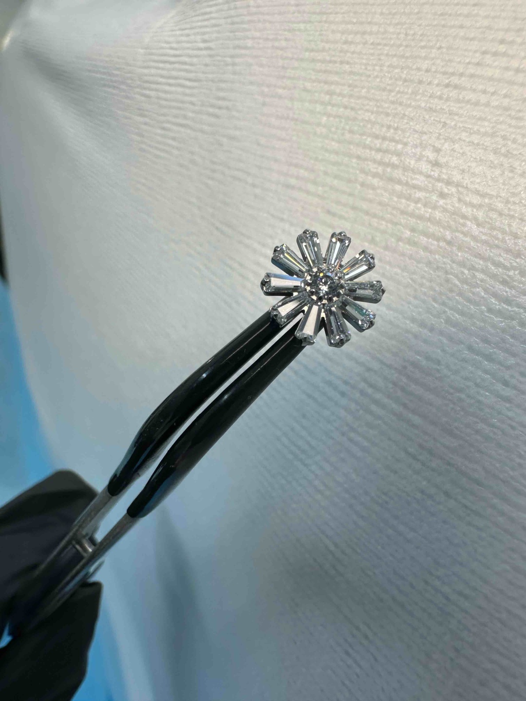 Накрутка Succub Jewellery титановый сплав, цирконий, По шкале Гейдж:16G размер 10мм резьба 0,9