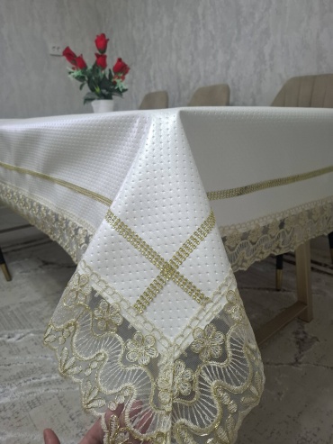 Скатерть 400x150 см, искусственная кожа, 1 шт