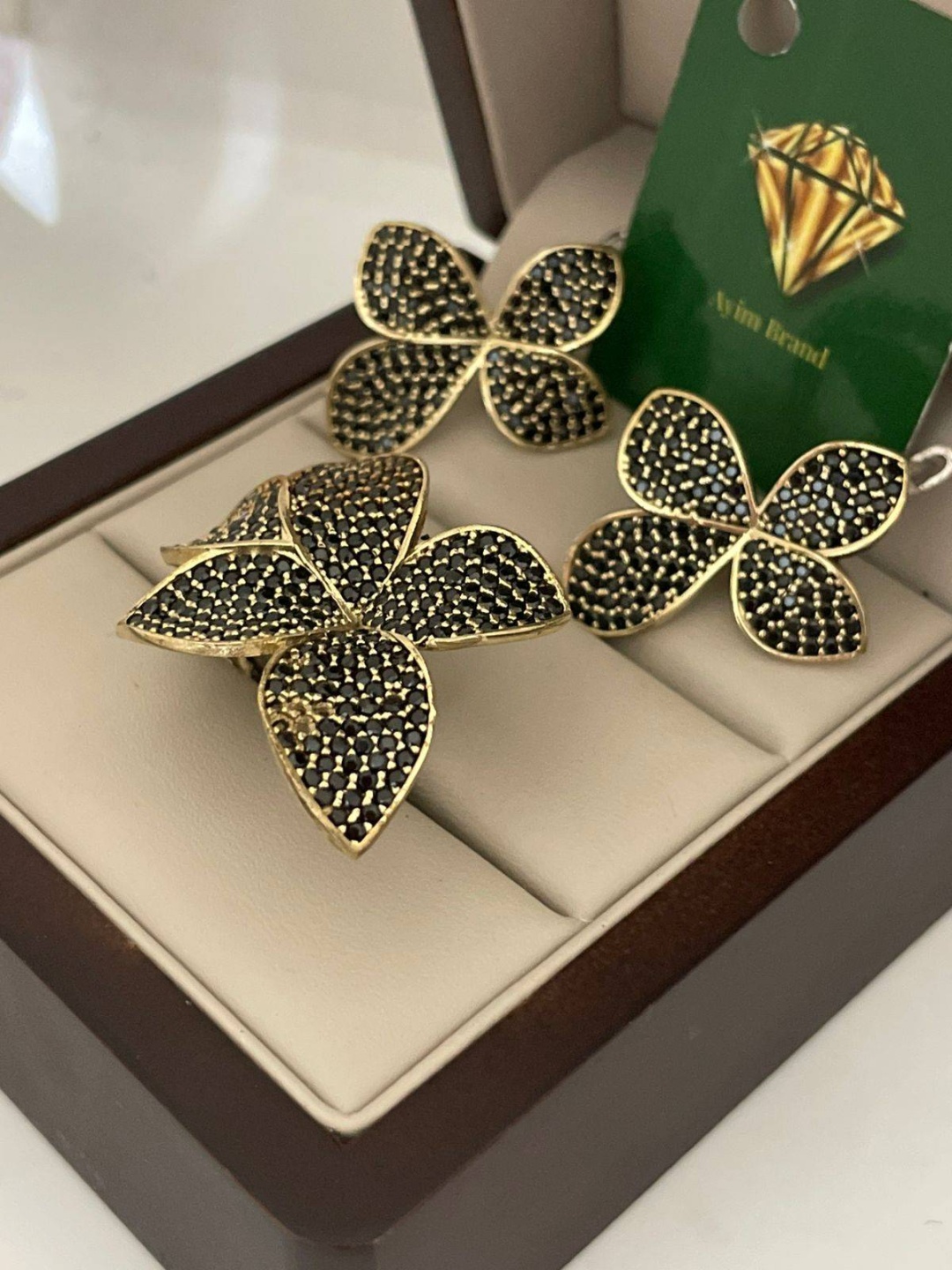 Ayim Brand JJA вес 16.97 г серебро, оникс
