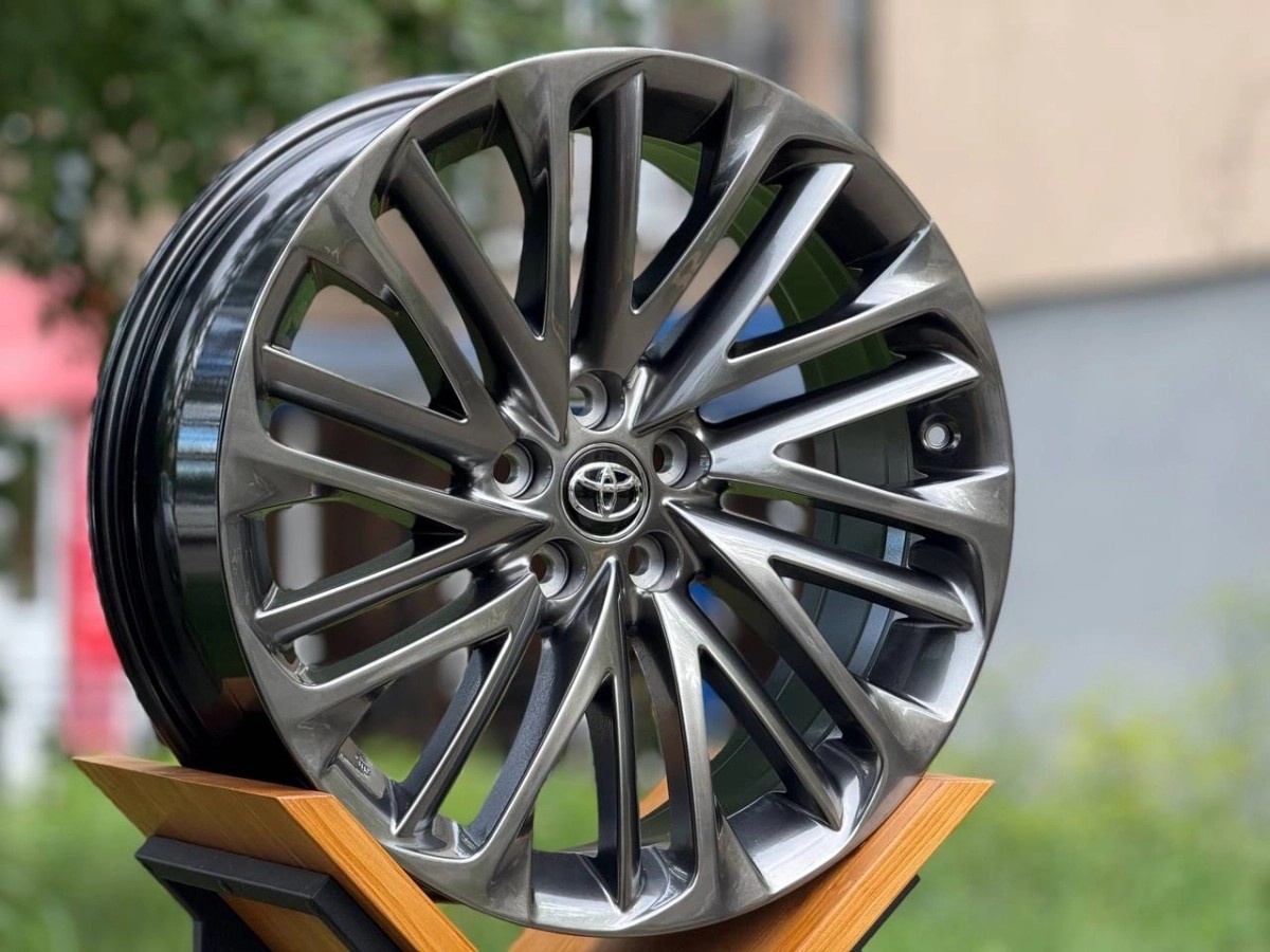 Toyota-202086b 8x20/5x114.3 D60.1 ET30 4 диска черный, серебристый, графит