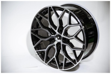 Vossen hf2 6.5x15/4x100 D67.1 ET35 4 диска черный, серебристый