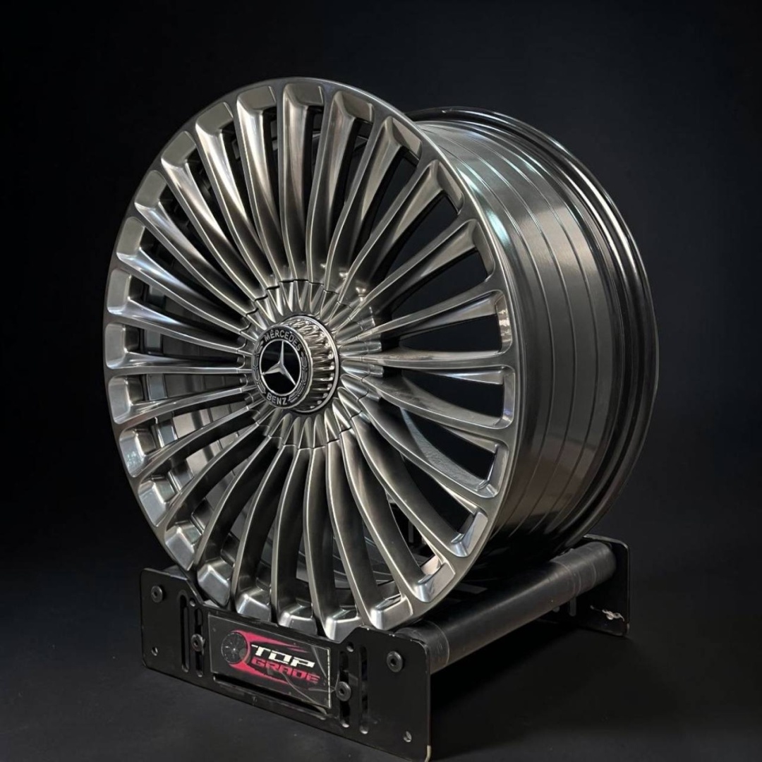Mercedes-Benz T/G AXM 1050 8.5x18/5x112 D66.6 ET35 4 диска графит