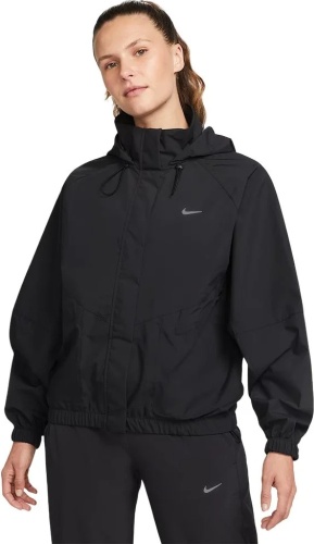 Демисезонная куртка Nike черный
