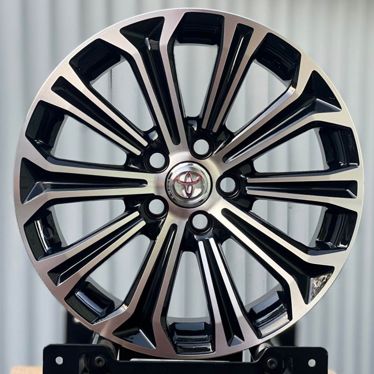 Top Grade corolla 1508 6.5x16/5x100 D67.1 ET35 4 диска черный, серебристый