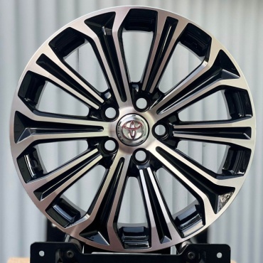 Top Grade corolla 1508 6.5x16/5x100 D67.1 ET35 4 диска черный, серебристый