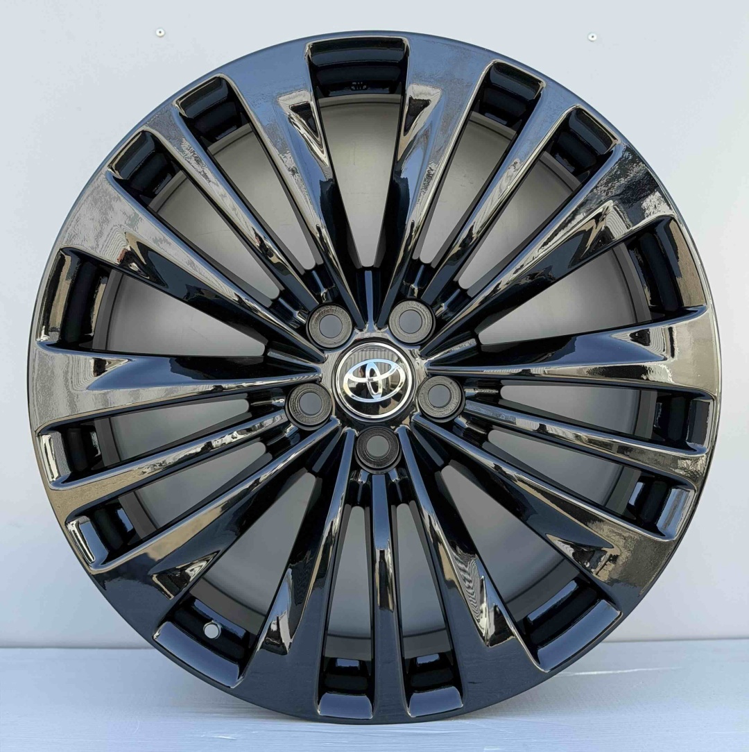 RNO Highlander 8x20/5x114.3 D60.1 ET35 4 диска черный