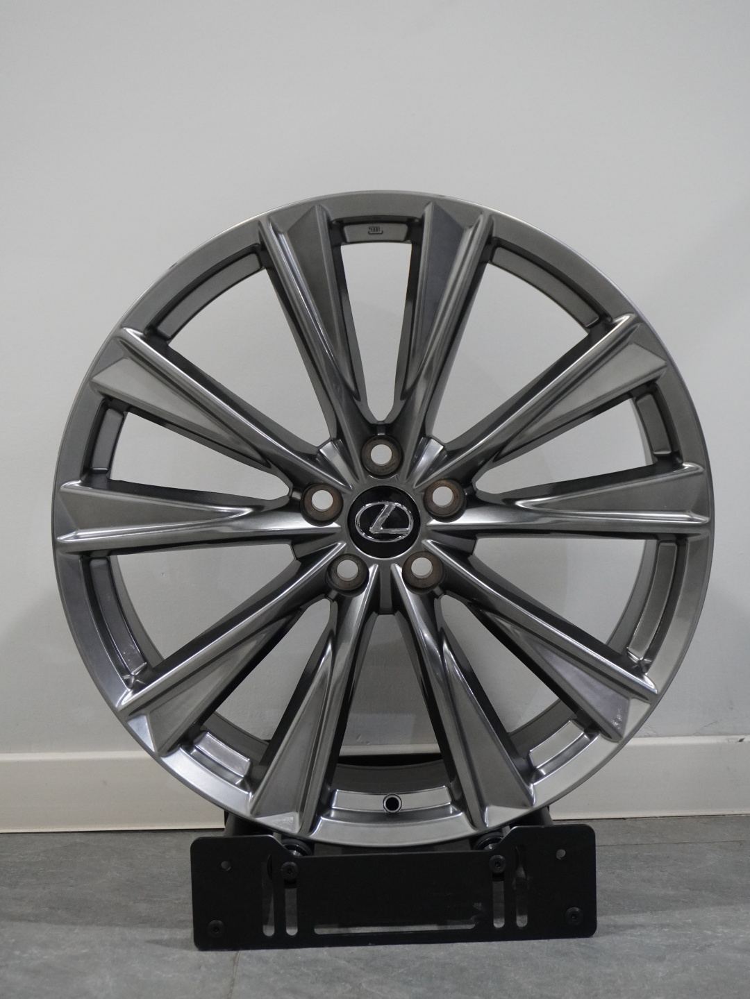 PDW TURONE 8x19/5x114.3 D60.1 ET35 4 диска графит