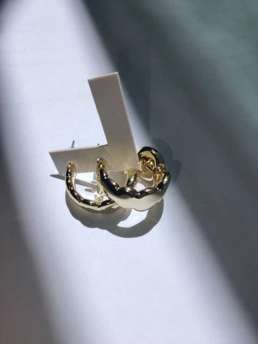 Серьги Jewelry пластик, без вставок