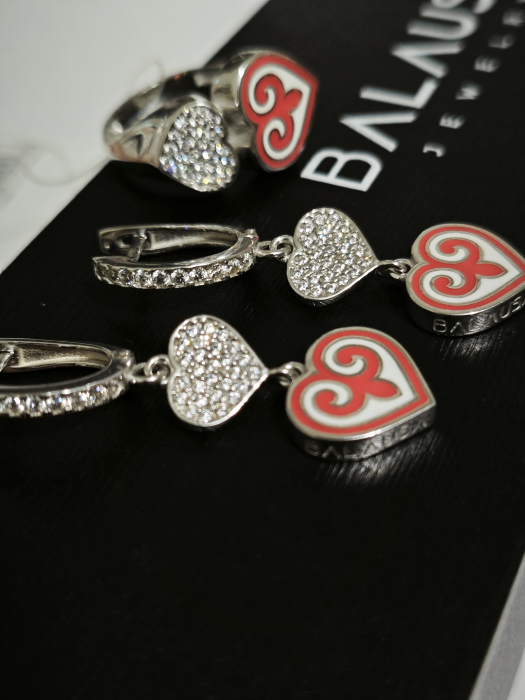 Balausa Jewelry Е188(1-3) 18р вес 9 г серебро, фианит, эмаль