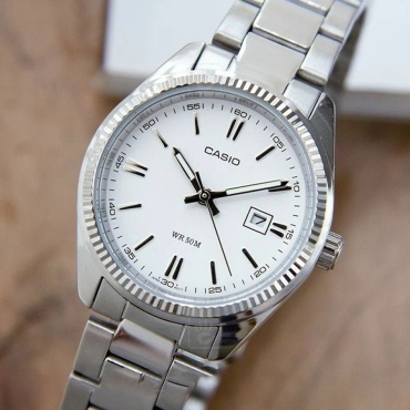 Кварцевые CASIO MTP-1302D-7A1VDF нержавеющая сталь