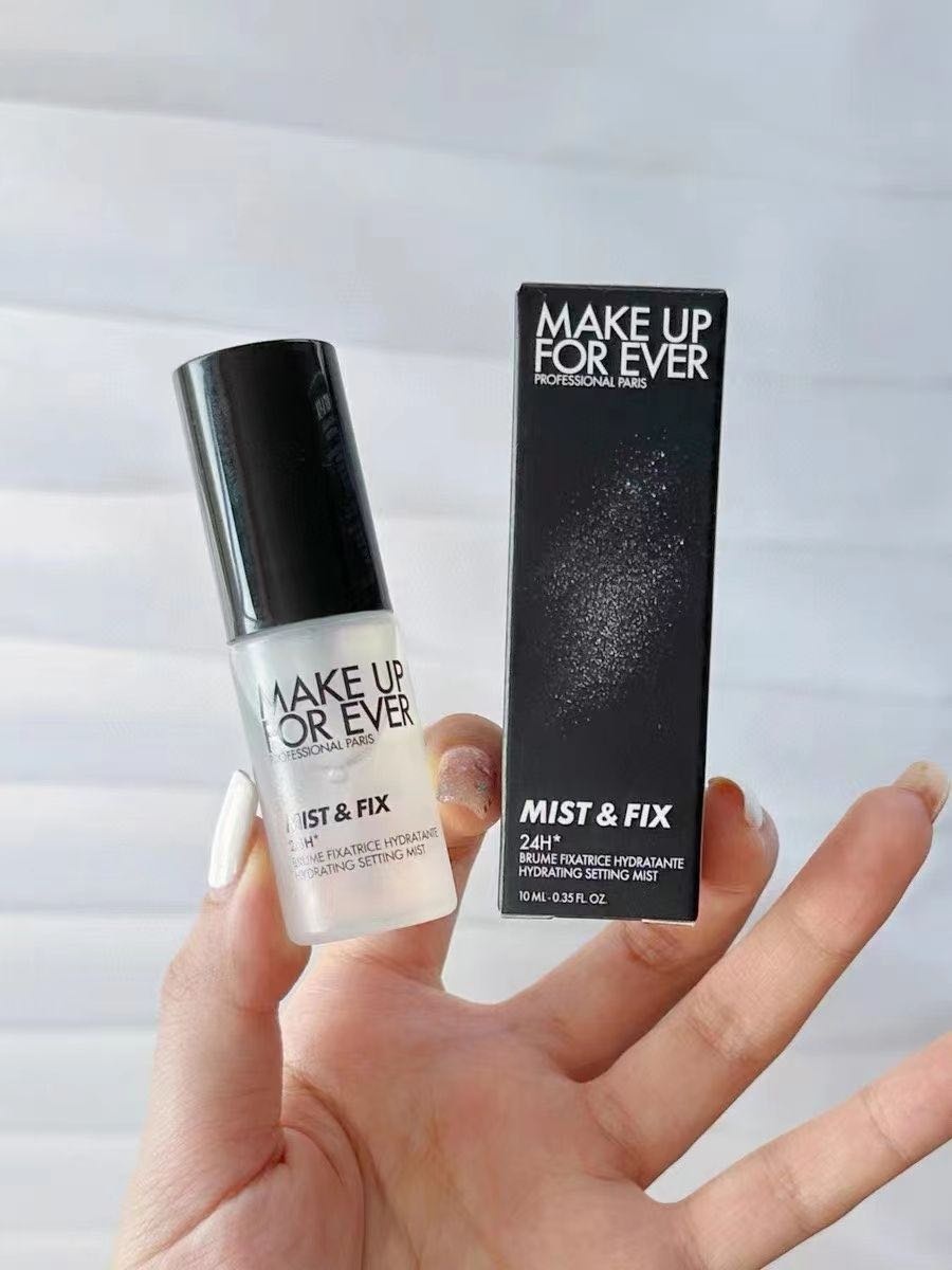 Make Up For Ever Mist Fix Hydrating Setting Mist фиксатор макияжа для лица 10 мл