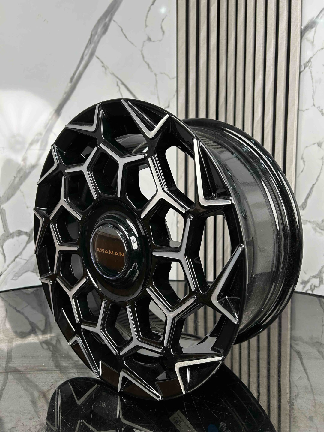 Top Grade EXP0025 6.5x15/4x100/114.3 D73.1 ET35 4 диска серебристый, черный
