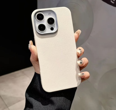 Чехол для Apple iPhone 12, iPhone 12 Pro молочный
