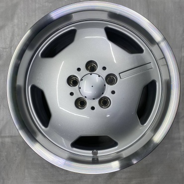 DIVAD 5270 8x17/5x112 D66.6 ET35 4 диска серебристый