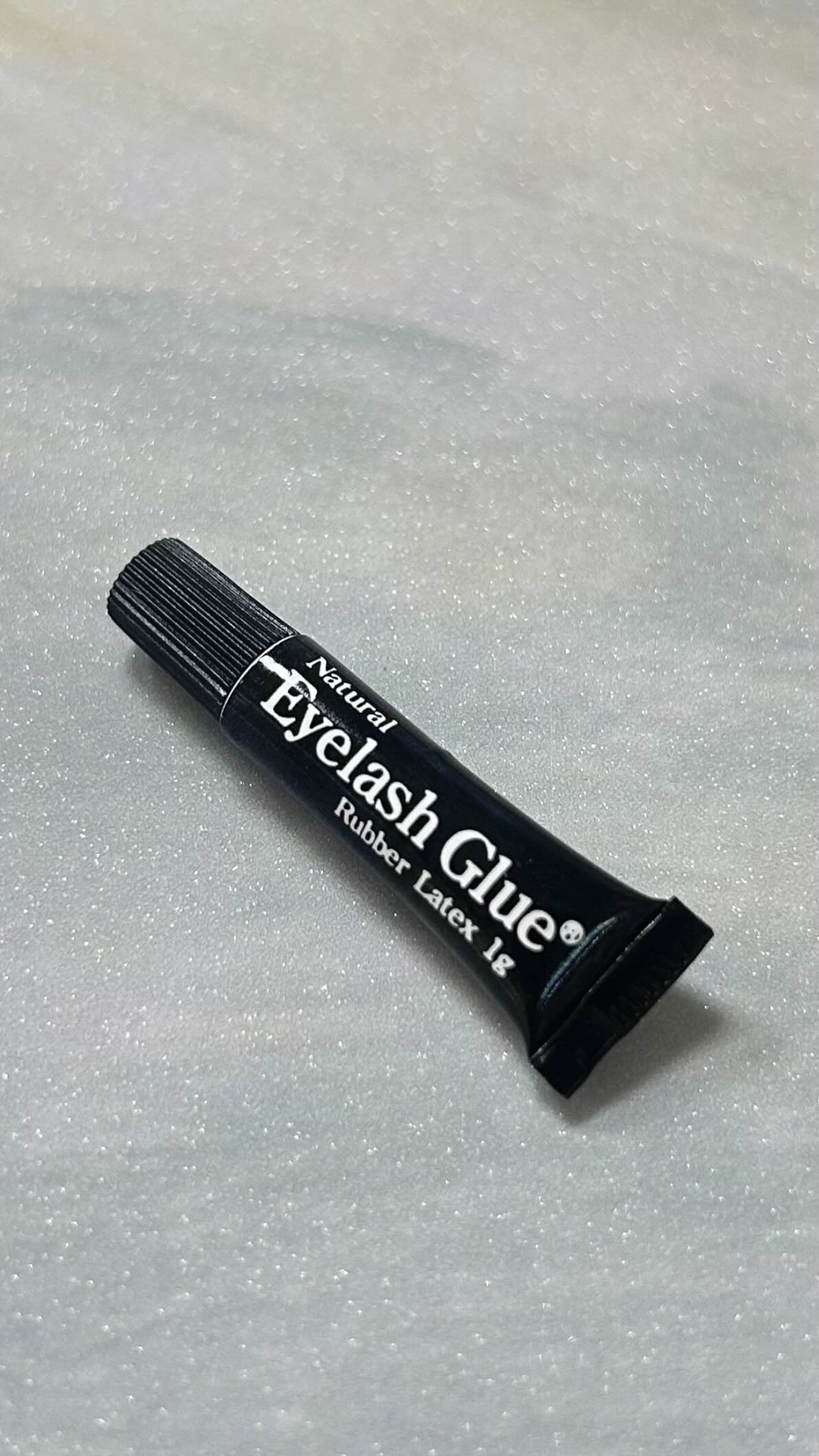 Eyelash клей для ресниц Eyelash Glue 1 мл