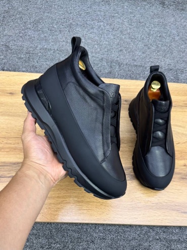Кроссовки Qozgalys МКТ-960 черный