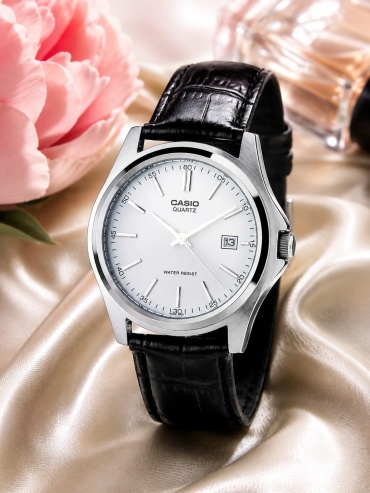Кварцевые CASIO Кварцевые женские наручные часы Asia Original нержавеющая сталь