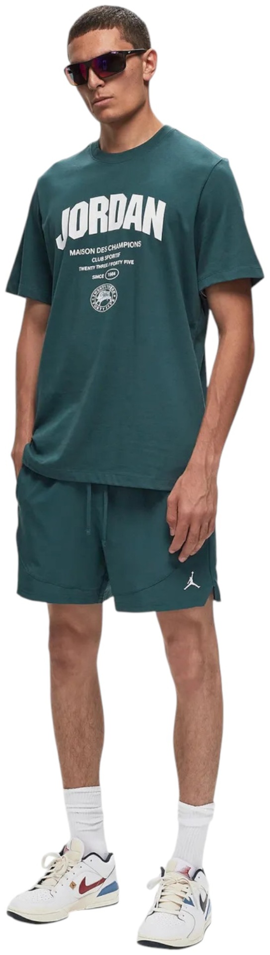 Спортивные шорты Nike зеленый
