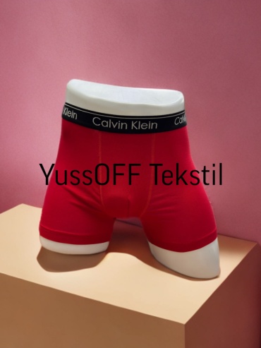 Боксеры красный