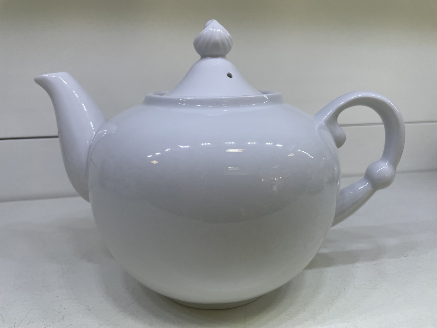 Чайник Богдановичский фарфоровый завод Жемчужная  С849 1.4 л, фарфор