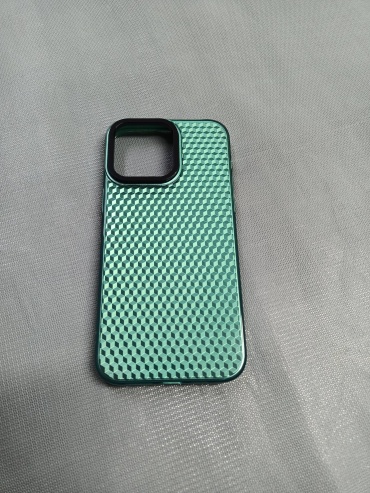 Чехол AKC для Apple iPhone 15 Pro Max зеленый