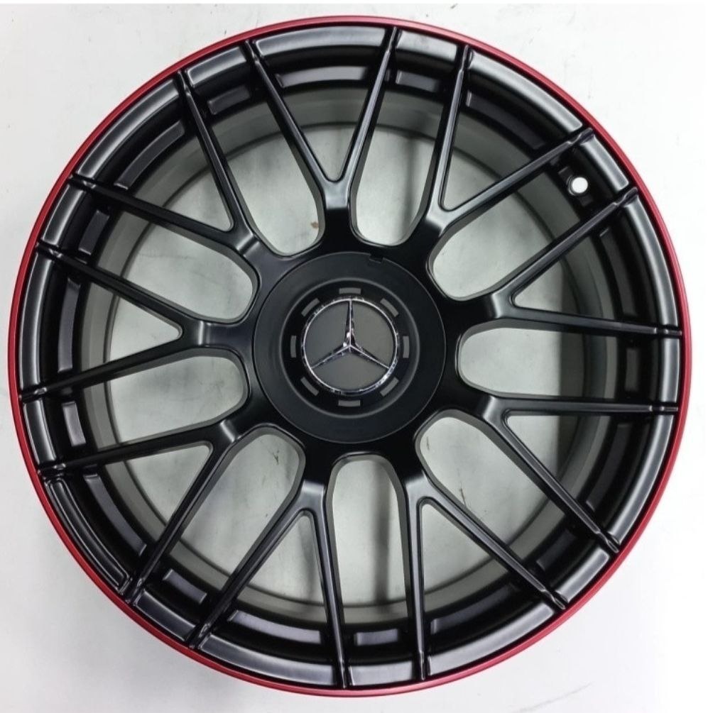 RNO 6112 8x18/5x112 D66.56 ET38 4 диска черный, красный