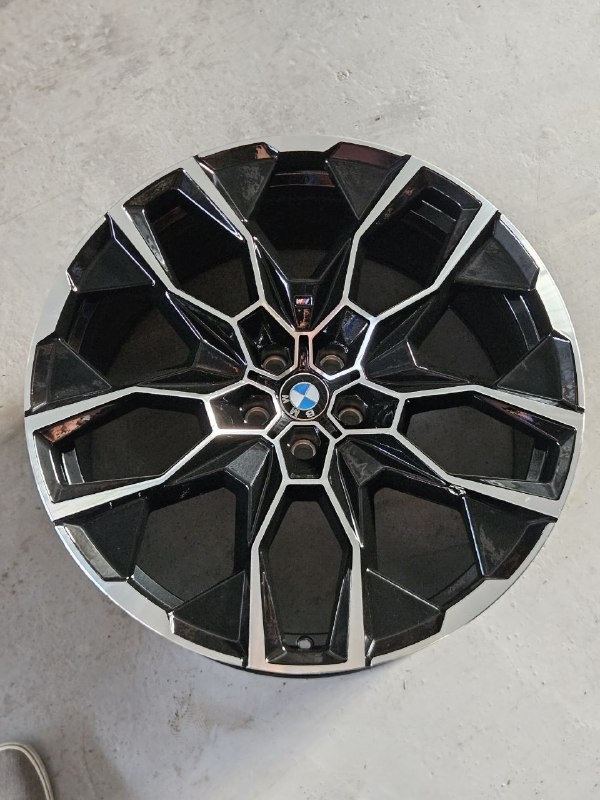 Fonyee SM H3151F 10.5x22/5x112 D66.5 ET43 4 диска черный