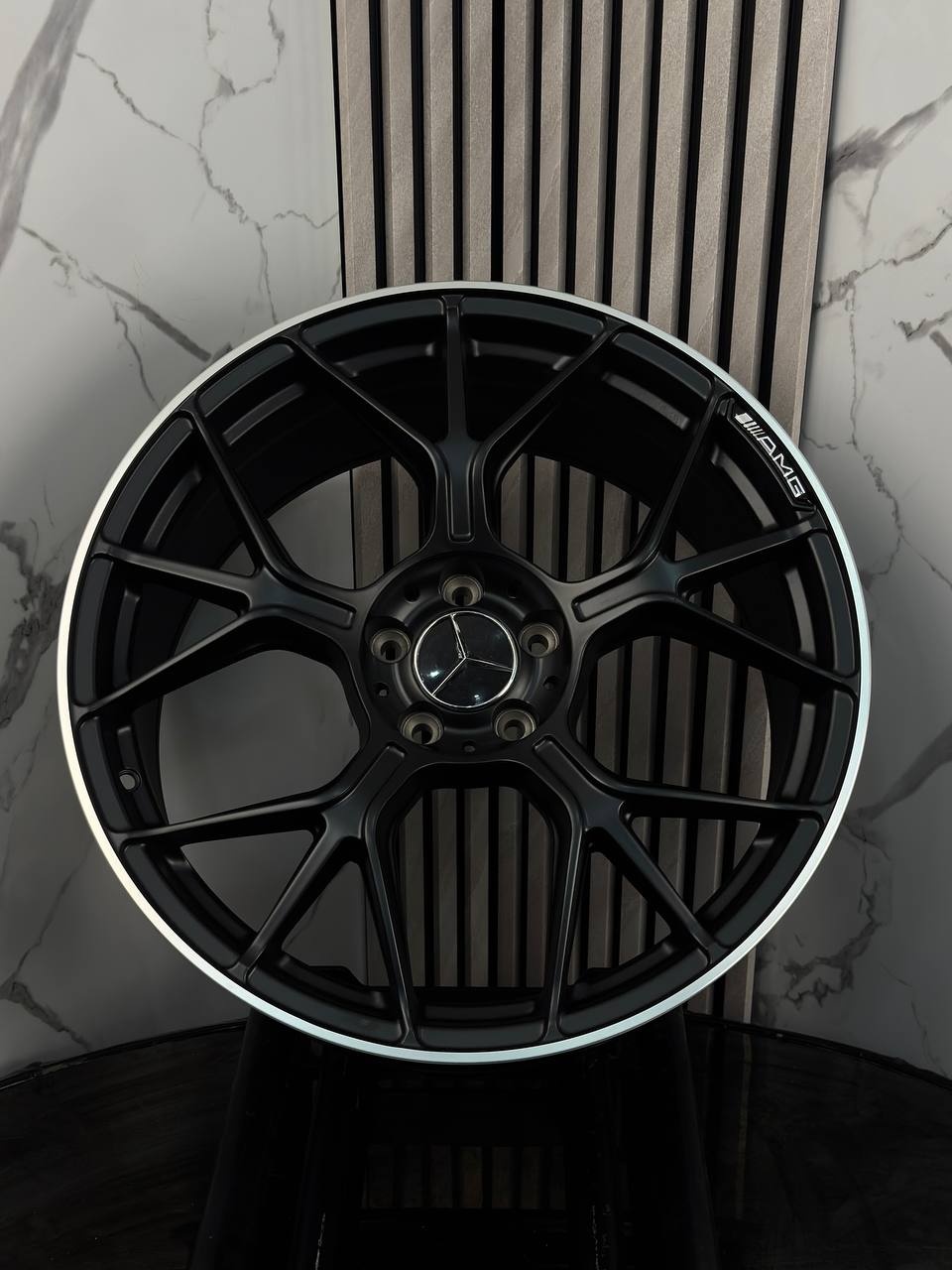 Top Grade MERCEDES FBX120 8.5x20/5x112 D66.56 ET40 4 диска черный, черный матовый