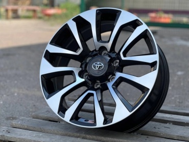 Rainbow Dance PRADO/HILUX/SURV 7.5x17/6x139.7 D106.1 ET25 4 диска черный, серебристый