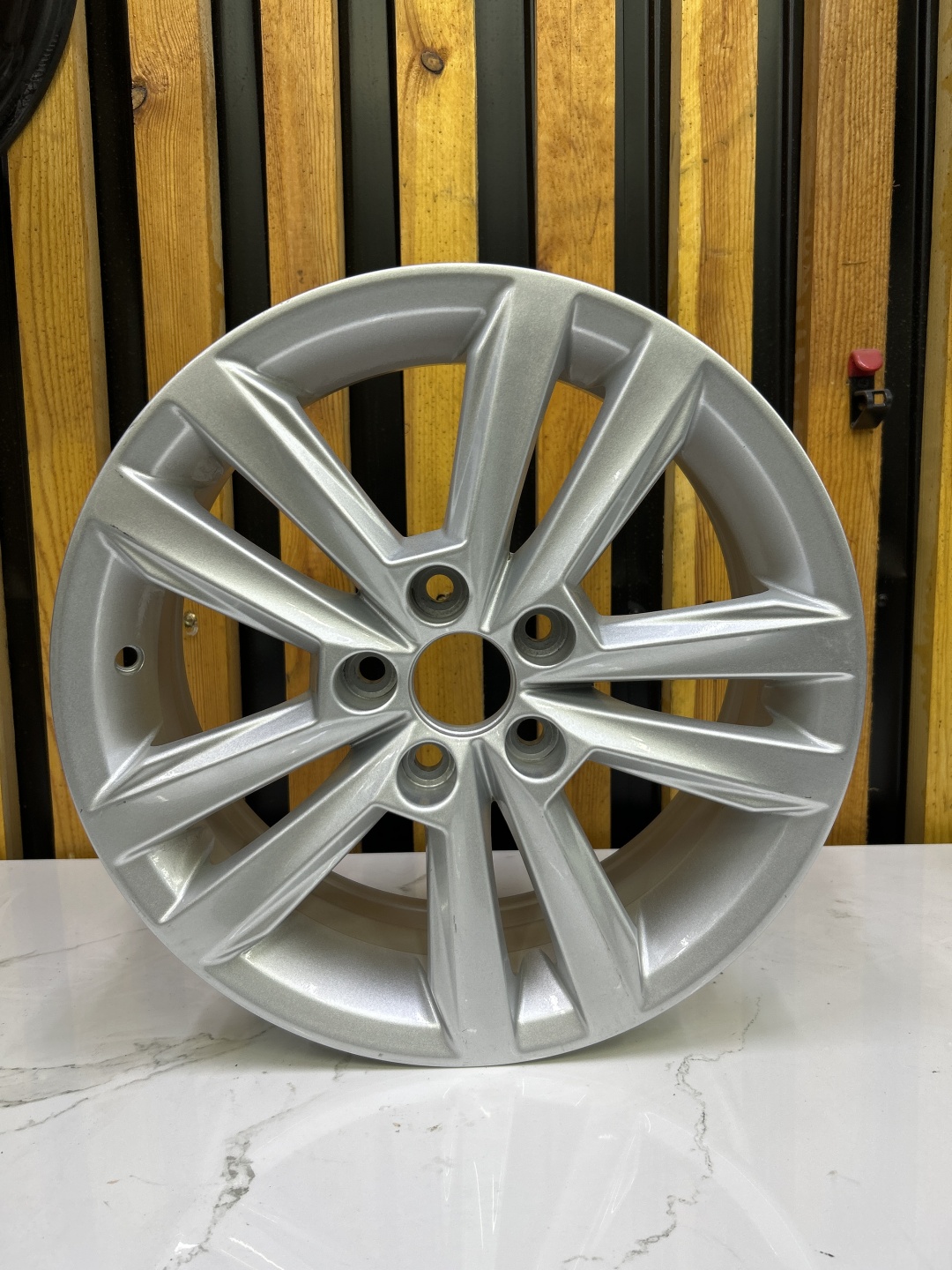 LKN Lkn03 6x15/5x100 D57.1 ET38 4 диска серебристый