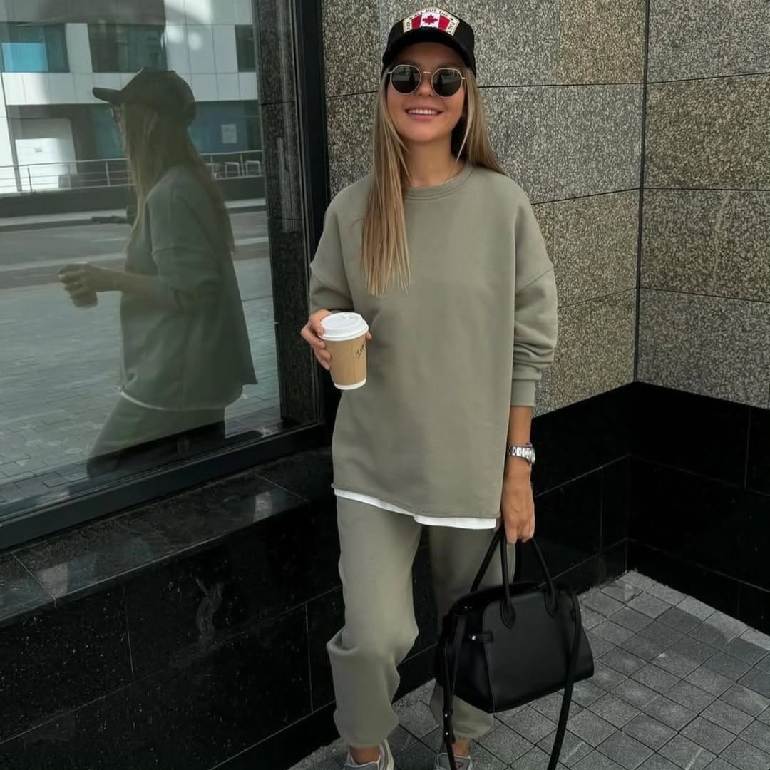 Повседневный костюм KOMMY BRAND хаки