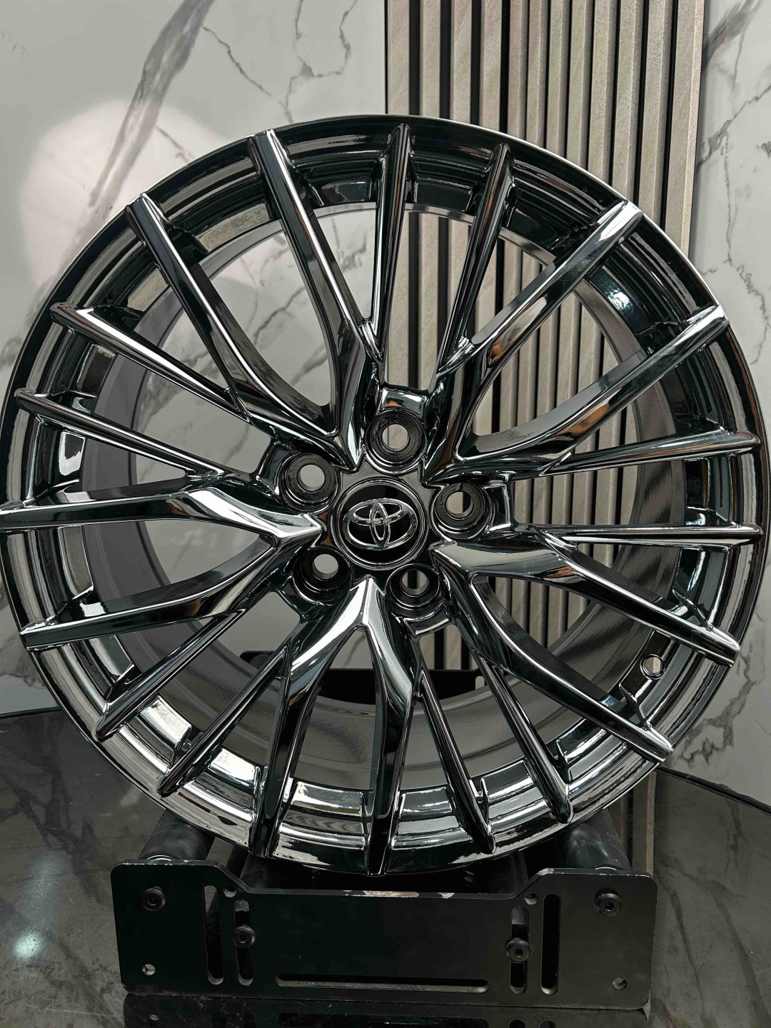 Top Grade EXPFBX047 8x18/5x114.3 D60.1 ET35 4 диска хром