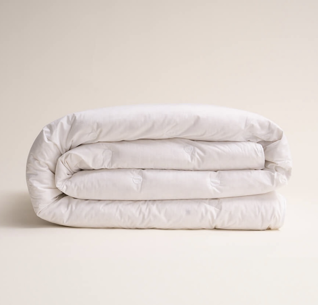 Одеяло PENELOPE Down Duvet Gold 195x215 всесезонное