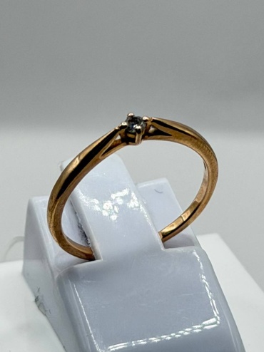 Кольцо 585 ЗОЛОТОЙ 6015910 размер 15 вес 0.95 г золото, фианит