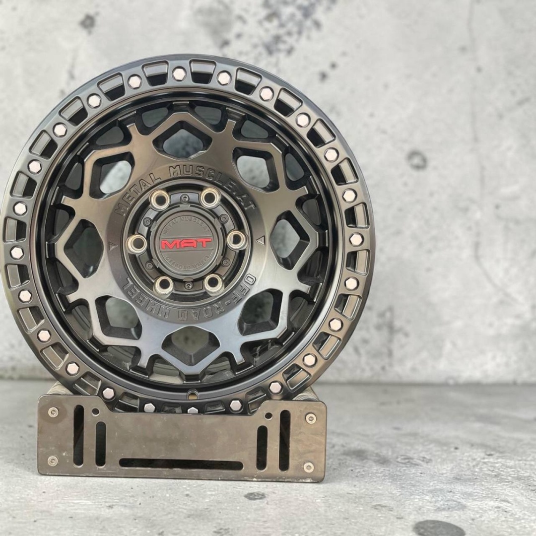Top Grade IBR1045 8.5x17/6x139.7 D110.1 ET0 4 диска черный